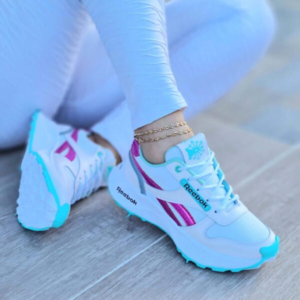 Tenis Deportivo Reebok Maya - Image 3